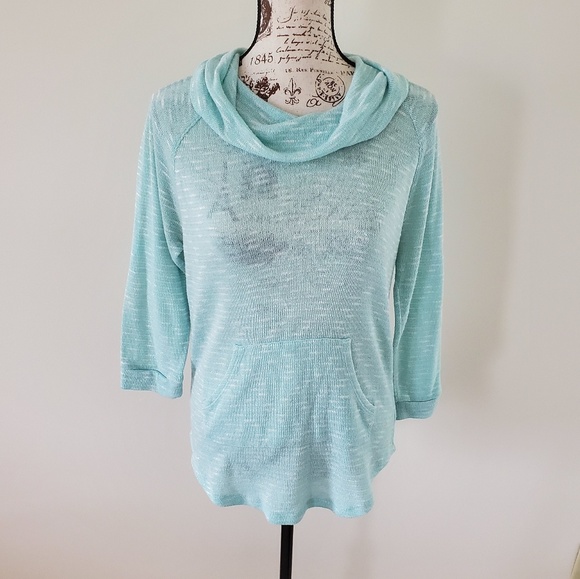 No Boundaries Tops - 🎉HOSTPICK🎉Super cute sweater like top